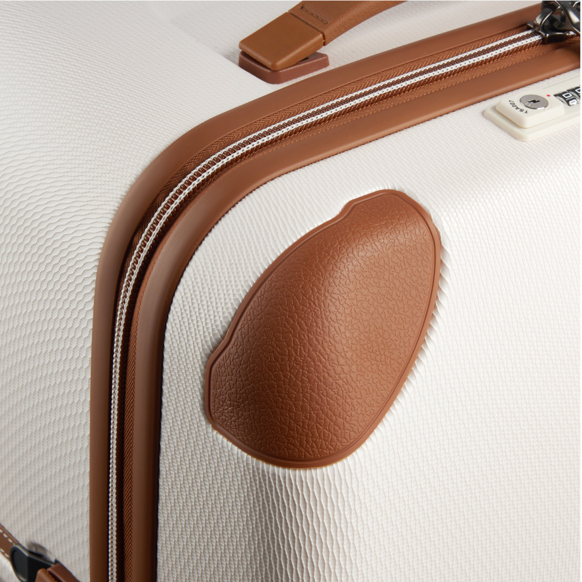 DELSEY CHATELET AIR 2.0 82CM 4DW TROLLEY CASE - Image 9